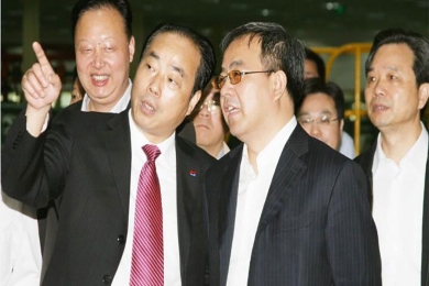 2010年5月，时任内蒙古自治区党委书记、自治区人大常委会主任胡春华视察安博电竞总部。胡春华对中国安博电竞一向以来依附科技创新带头企业进取，对准国际前沿市场研发新产品的发展战术赐与了充分注定。